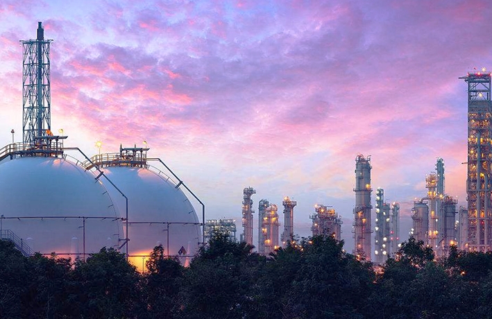 1740105598949882.jpg 化工行业.jpg