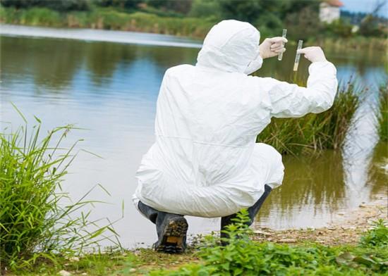 1748326737643287.jpeg 水质检测户外.jpeg